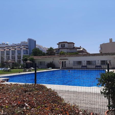 Appartamento Carihuela Park Palace Apartament Sun&Beach Torremolinos Esterno foto